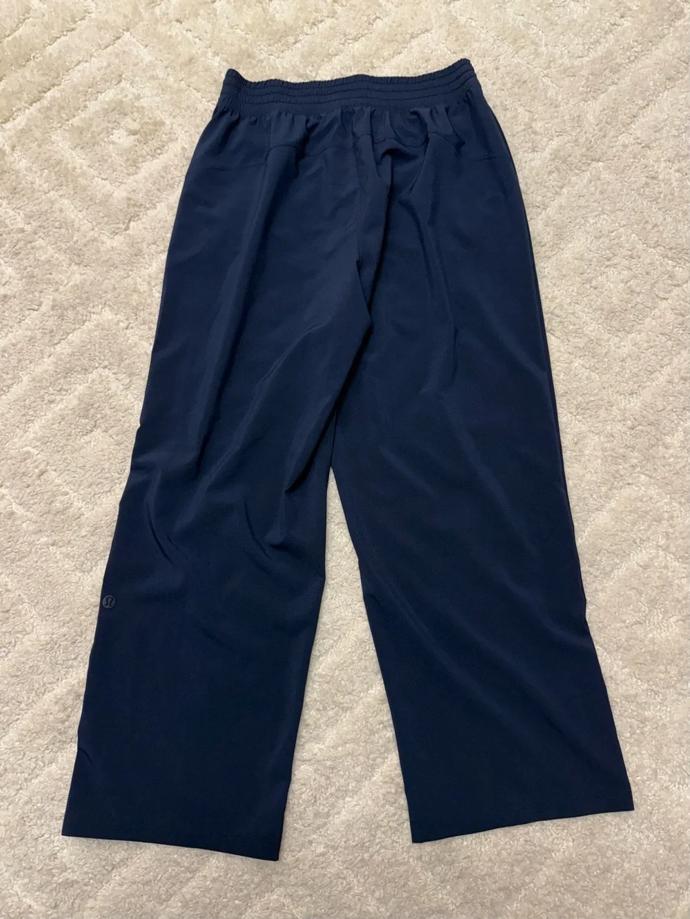 Lululemon Wanderer Crop Pants True Navy Size 4